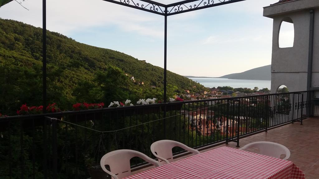 Guest House Cvoro Herceg Novi Esterno foto